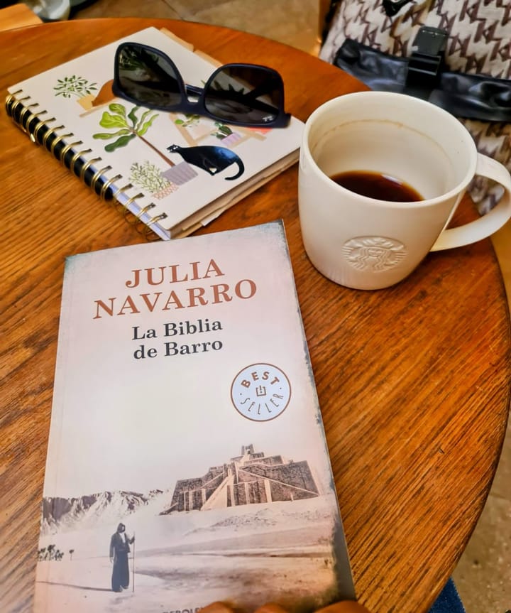 Mayo 17 de 2024 - La Biblia de Barro - Julia Navarro